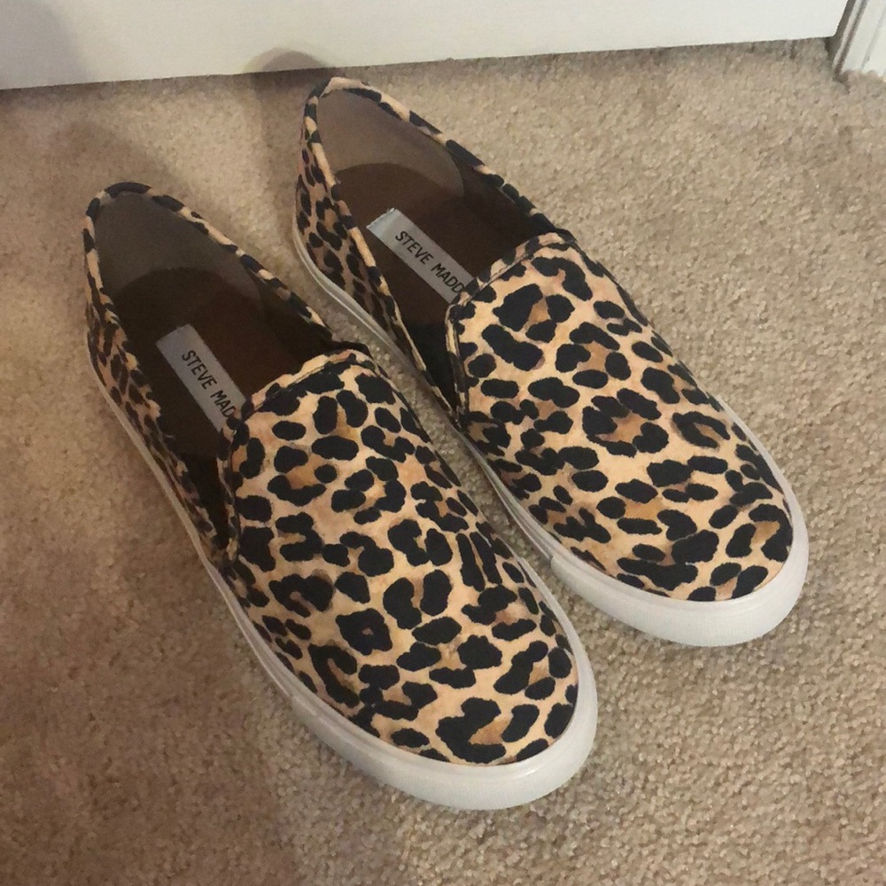 NWOT Steve Madden Leopard Slip on Sneakers